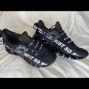 Men’s Just SoSo Shoes